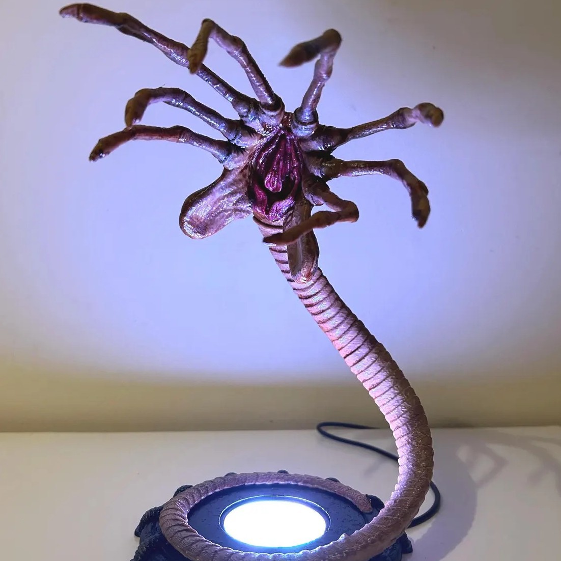Alien Facehugger Lamp Nightlig - đánh giá và giá Home Decor Halloween